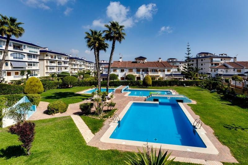 Alojamiento en La Mata La Mata  Exterior foto